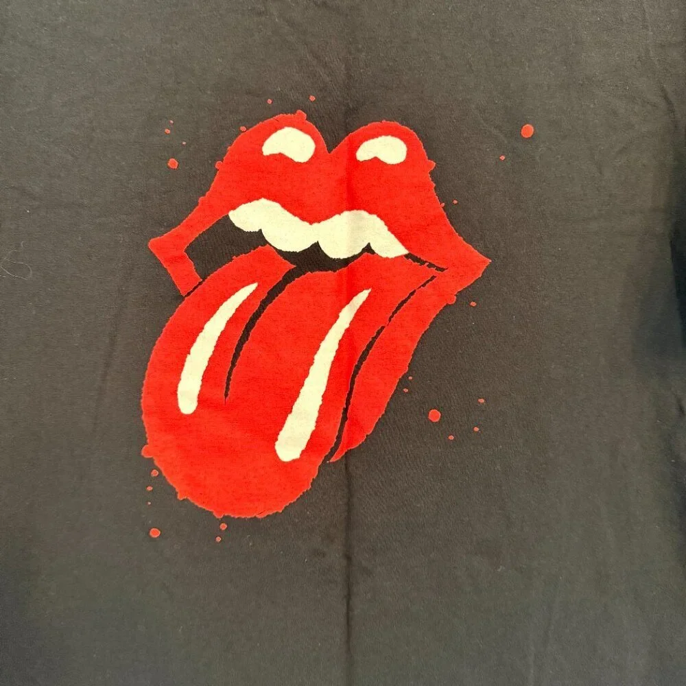 🎸 Rolling Stones Chicago Soldier Field Tour Tee 🏙️